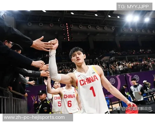 广东锋线崛起挤压曾凡博与张镇麟展现男篮主力4号位实力与身价 广东锋线崛起挤压曾凡博与张镇麟展现男篮主力4号位实力与身价